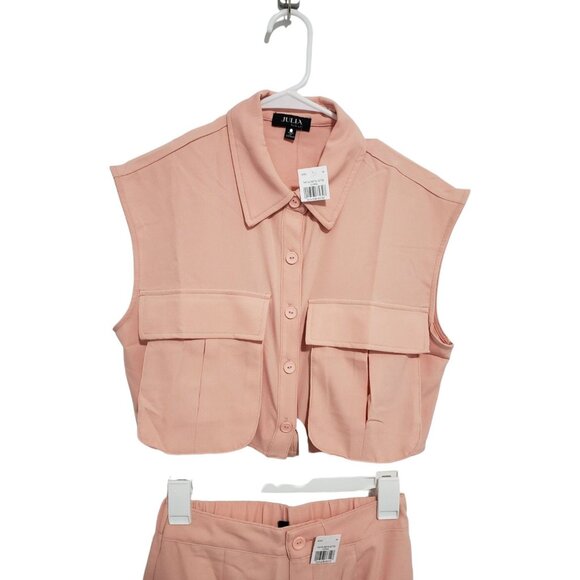 Julia by Love J Crepe Knit Cargo Shirt and Shorts Set in Coral - Size Large - Picture 6 of 12